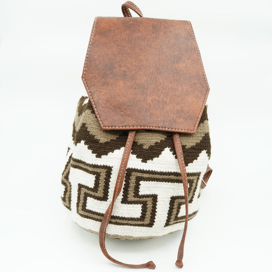Brown mochila backpack