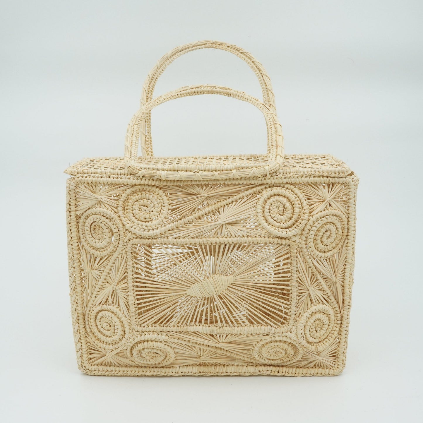 Direct view of woven natural lunchbox purse.